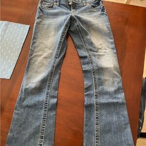 Maurice’s flare jeans. Size 4 Short.